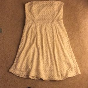 Cream white strapless sun dress from h&m.